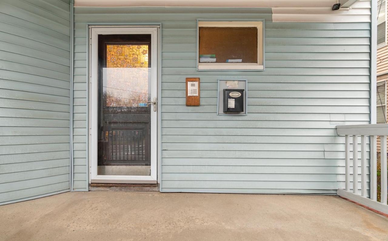 Bright & Spacious 2Br Apartment, Mins From Downtown Boston, Parking Екстериор снимка