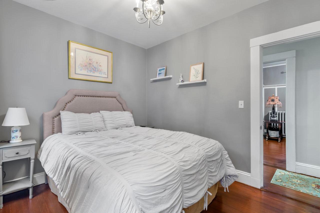 Bright & Spacious 2Br Apartment, Mins From Downtown Boston, Parking Екстериор снимка