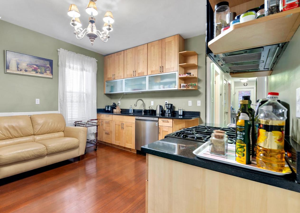 Bright & Spacious 2Br Apartment, Mins From Downtown Boston, Parking Екстериор снимка