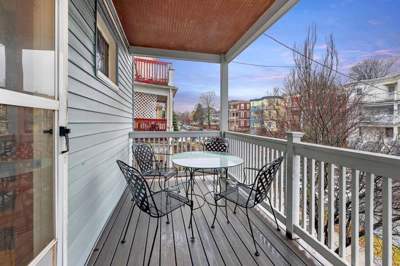 Bright & Spacious 2Br Apartment, Mins From Downtown Boston, Parking Екстериор снимка